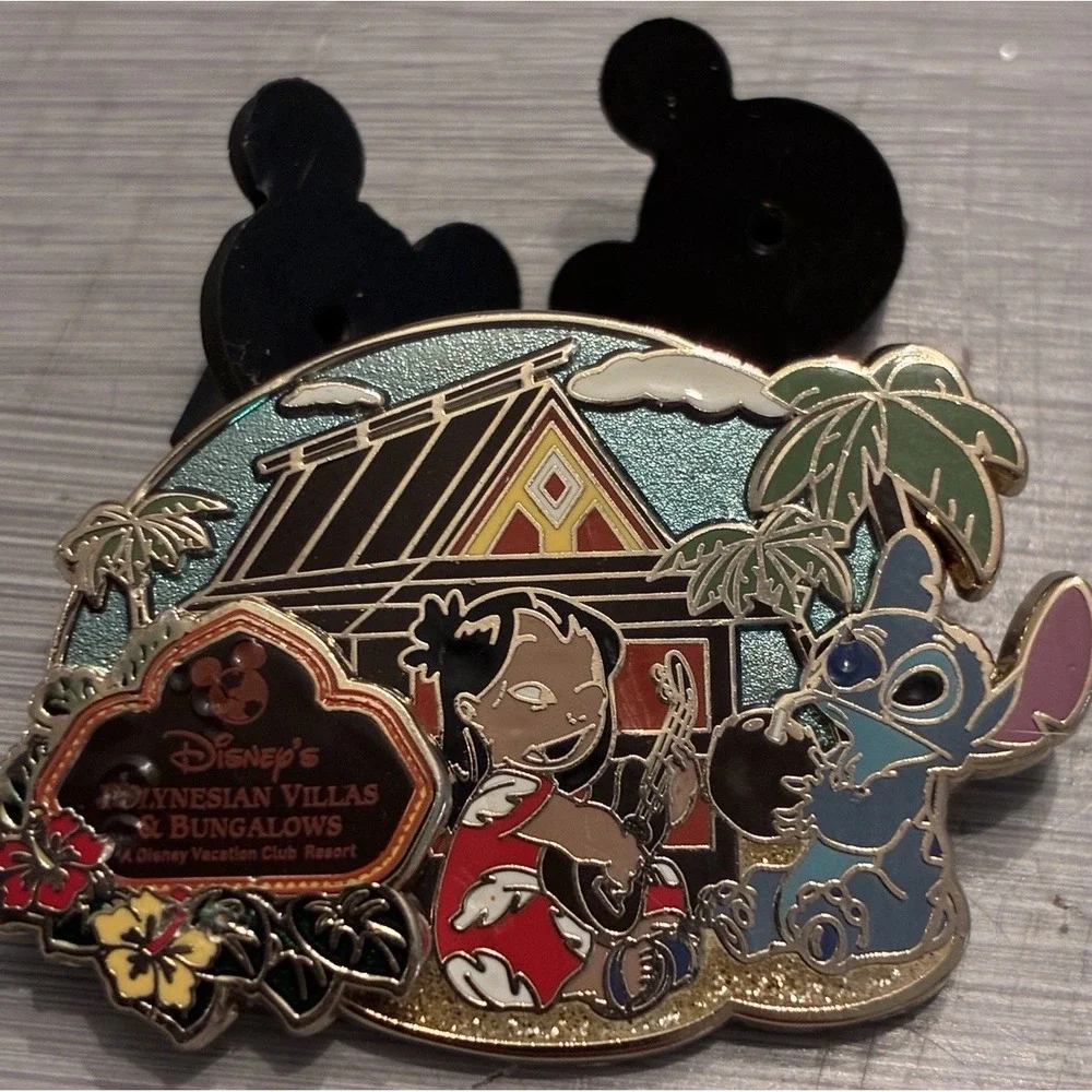 Disney Pin 2015 LILO & STITCH Polynesian Villas and Bungalows Resort Exclusive